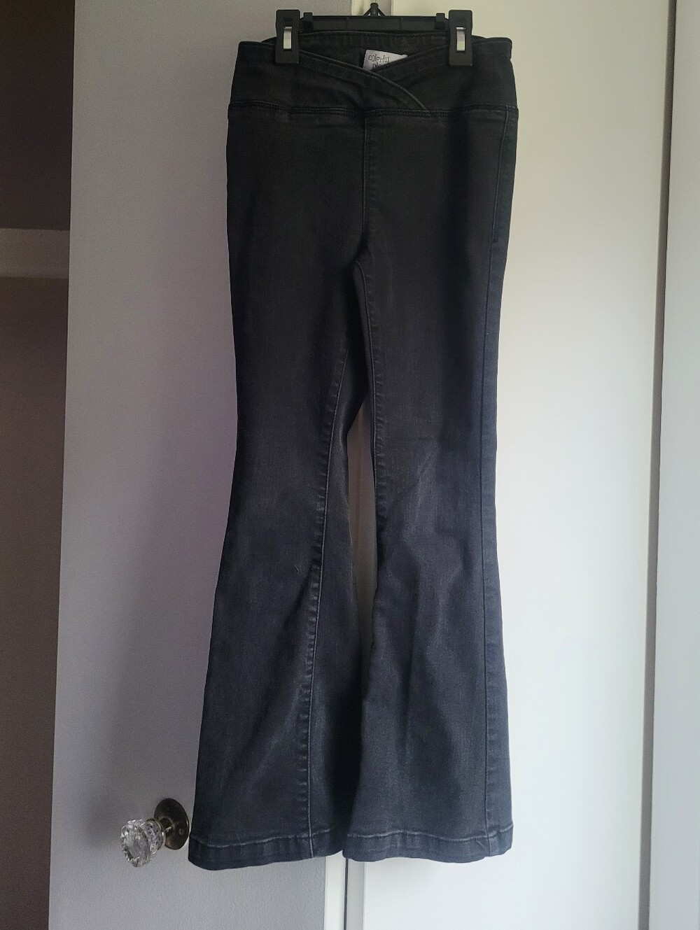 Size 8 Colorful Planet Gray Flare Leg Jeans